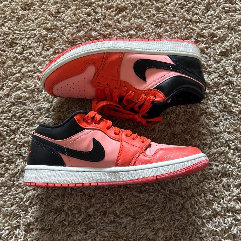 Nike Jordan Low-Top Sneakers with Black Swoosh